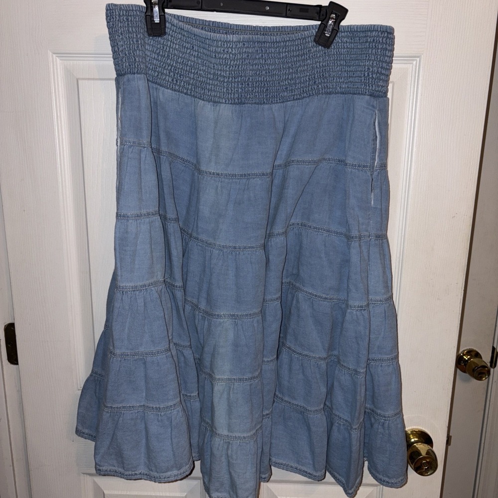 PILCRO XL Reese 100% Cotton Smocked Midi Skirt Light Denim $148 Anthropologie - Picture 9 of 14